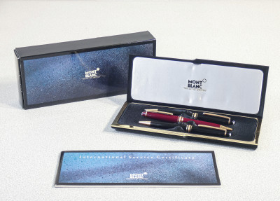 Tris di penne MONTBLANC Meisterstuck due a sfera e un portamine in astuccio originale, con certificato di garanzia. Germania, Anni 80